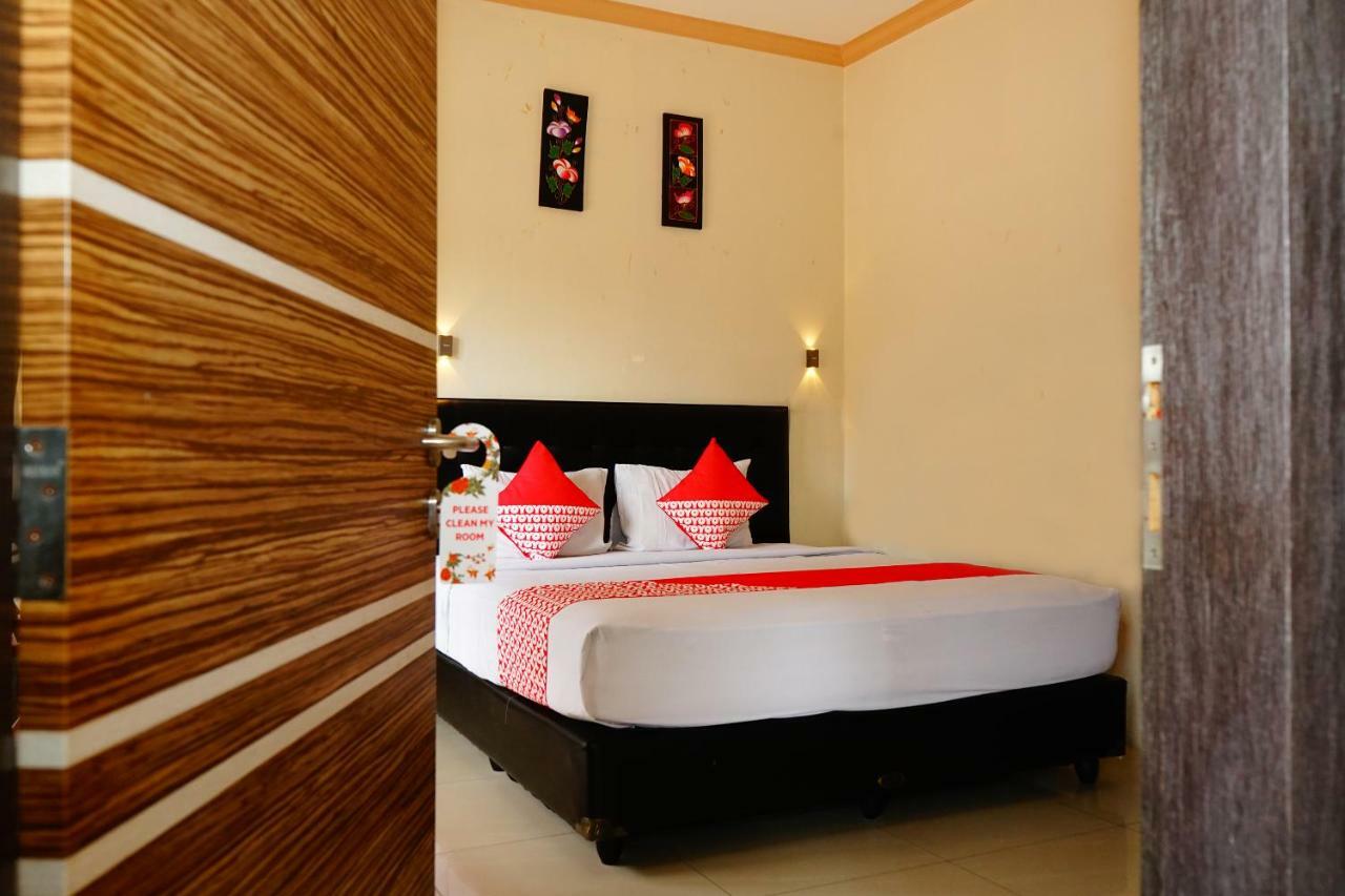 Hotel Golden Vella 邦加槟榔 外观 照片