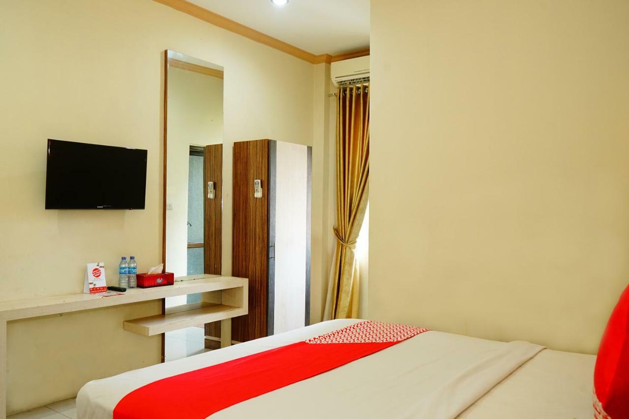 Hotel Golden Vella 邦加槟榔 外观 照片