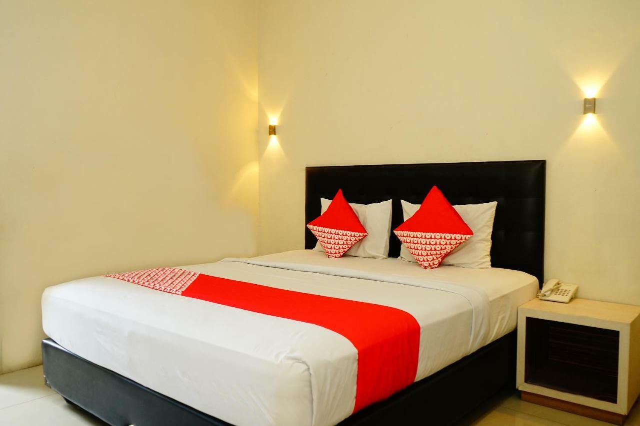 Hotel Golden Vella 邦加槟榔 外观 照片