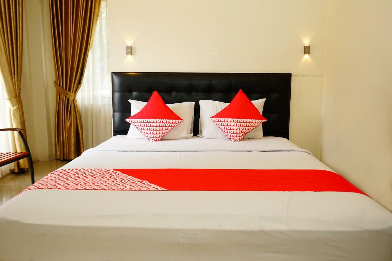 Hotel Golden Vella 邦加槟榔 外观 照片